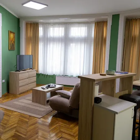 Apartment Prica